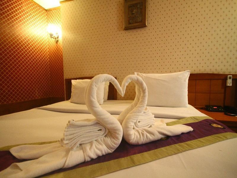 Ao Nang Beach Resort Krabi Exterior photo